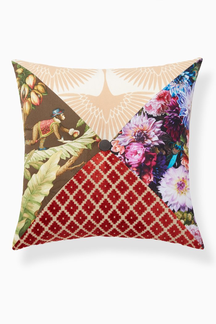 

Karen Cushion, 50 x 50, Multicolour