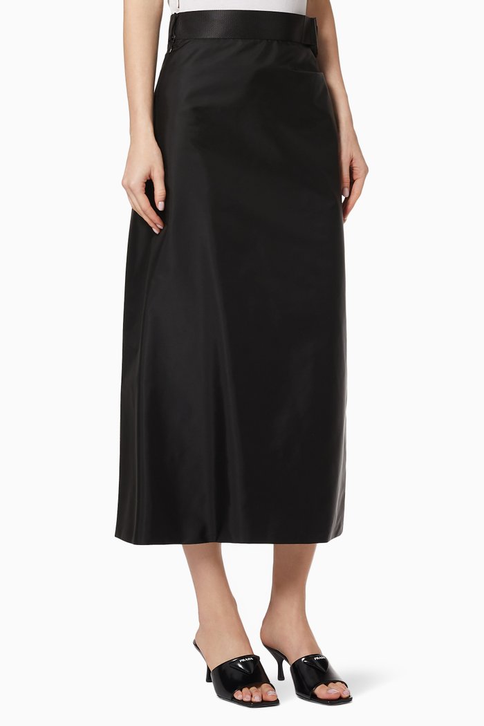 

Logo Buckle Re-Nylon Gabardine Skirt, Black