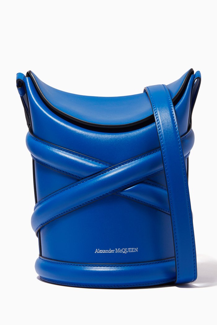 

The Curve Bag in Leather, Blue