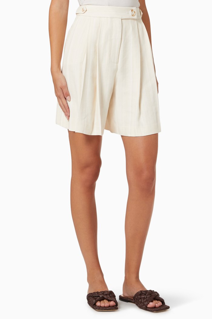 

Vita Shorts in Viscose Linen Blend, Neutral