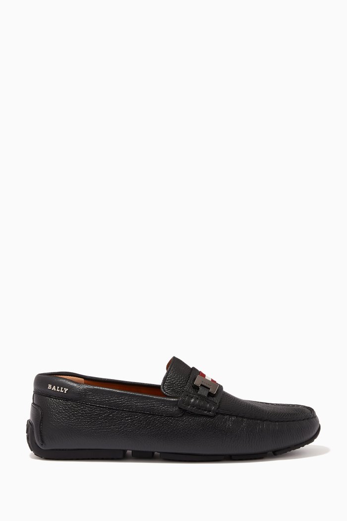 

Paipel Driver Shoes in Grained Leather, Black