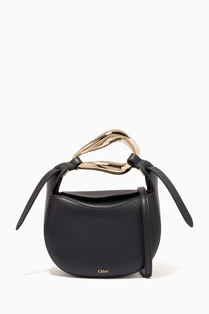 

Kiss Shoulder Bag in Grained Calfskin, Blue