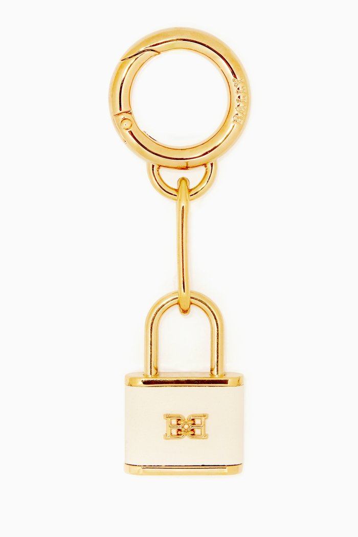 

B-Chain Lock Key Holder in Leather, Neutral