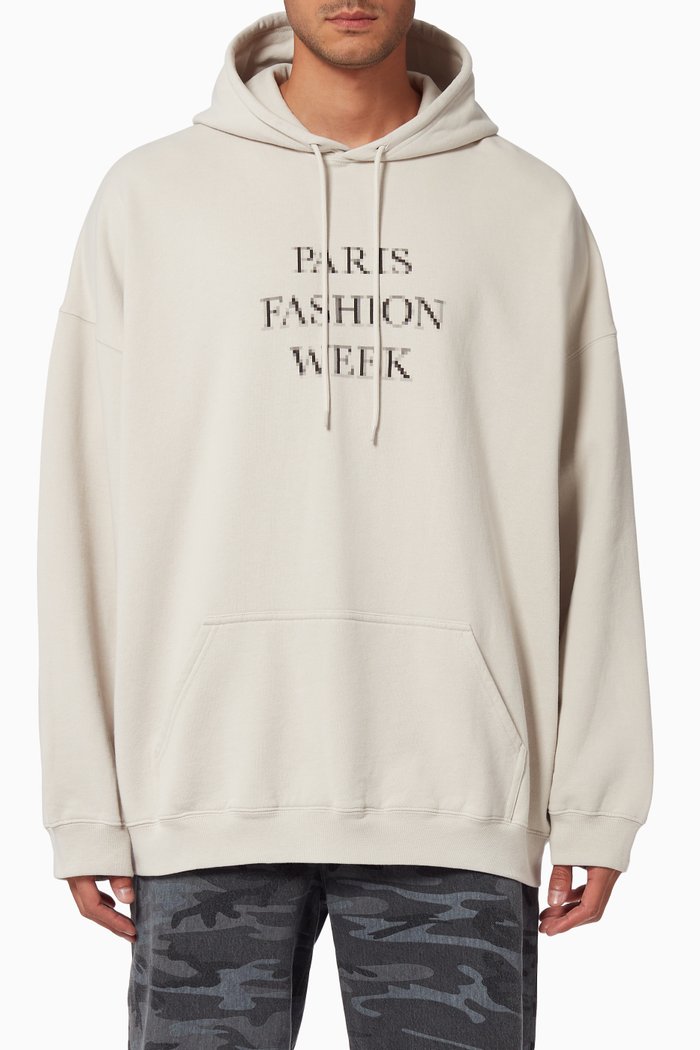 

Fashion Week Flatground Hoodie in Organic Medium Fleece, Grey