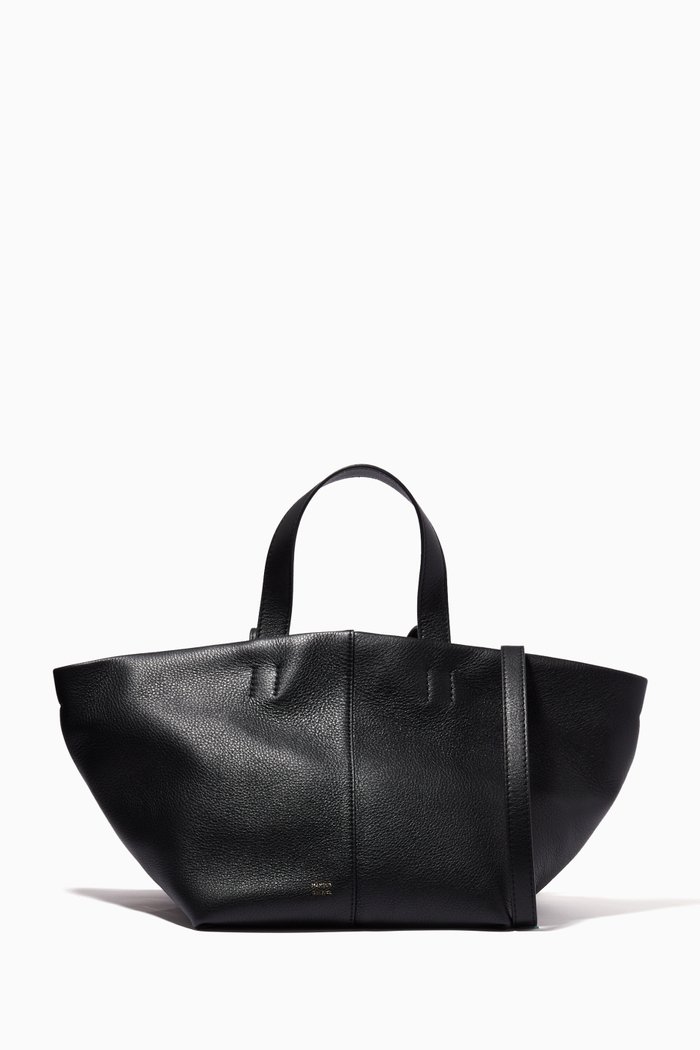 

Tulipano Tote Bag in Calf Leather, Black