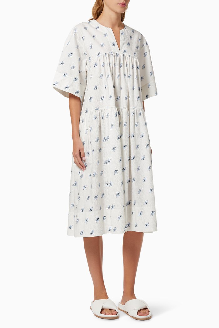 

Vermeer Dress in Floral Seersucker Cotton, White