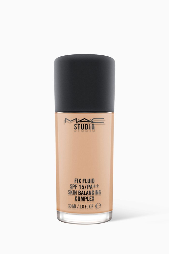 

NW20 Studio Fix Fluid SPF15 Foundation, 30ml, Multicolour