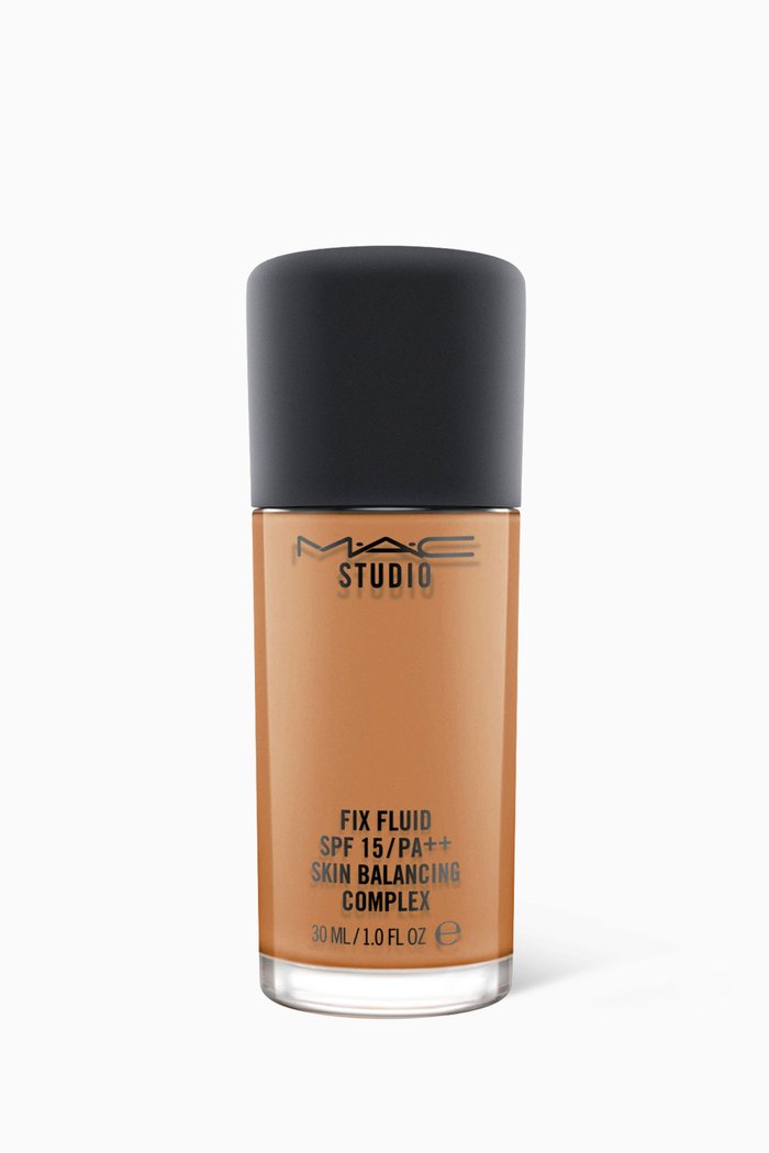 

NC44 Studio Fix Fluid SPF15 Foundation, 30ml, Multicolour