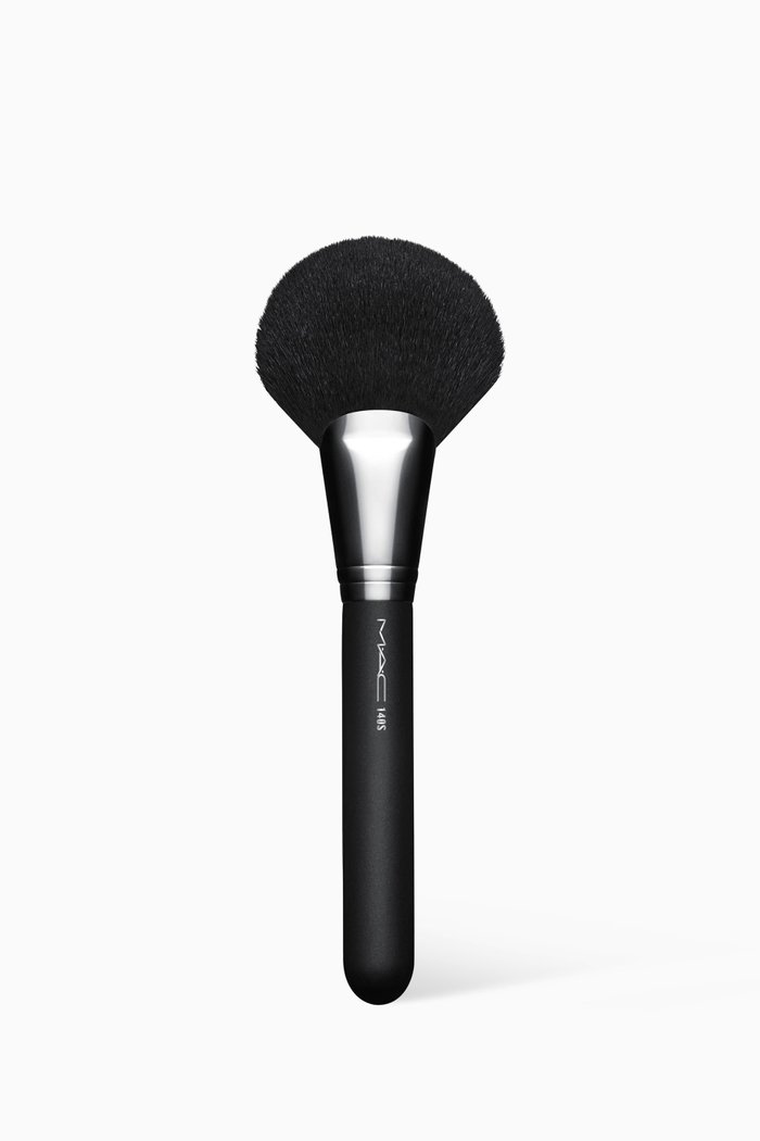

140 Full Fan Brush, Colourless