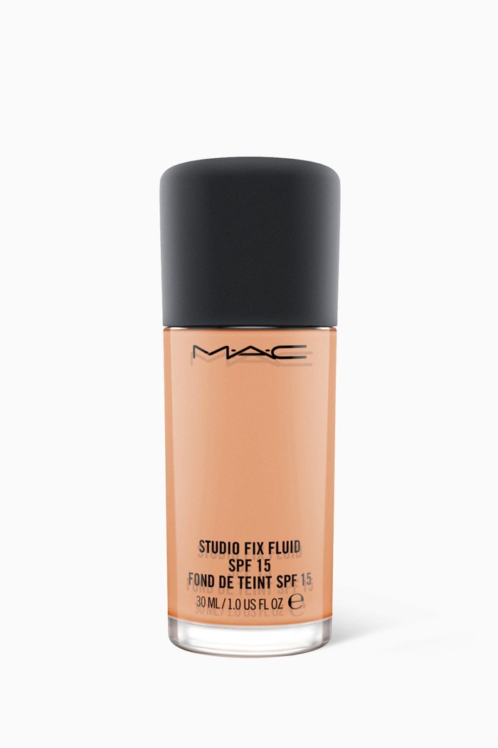 

NW22 Studio Fix Fluid SPF15 Foundation, 30ml, Multicolour