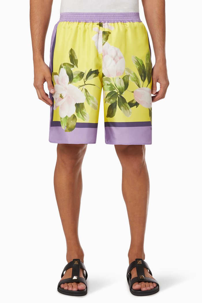

Flying Flowers Bermuda Shorts in Silk, Multicolour