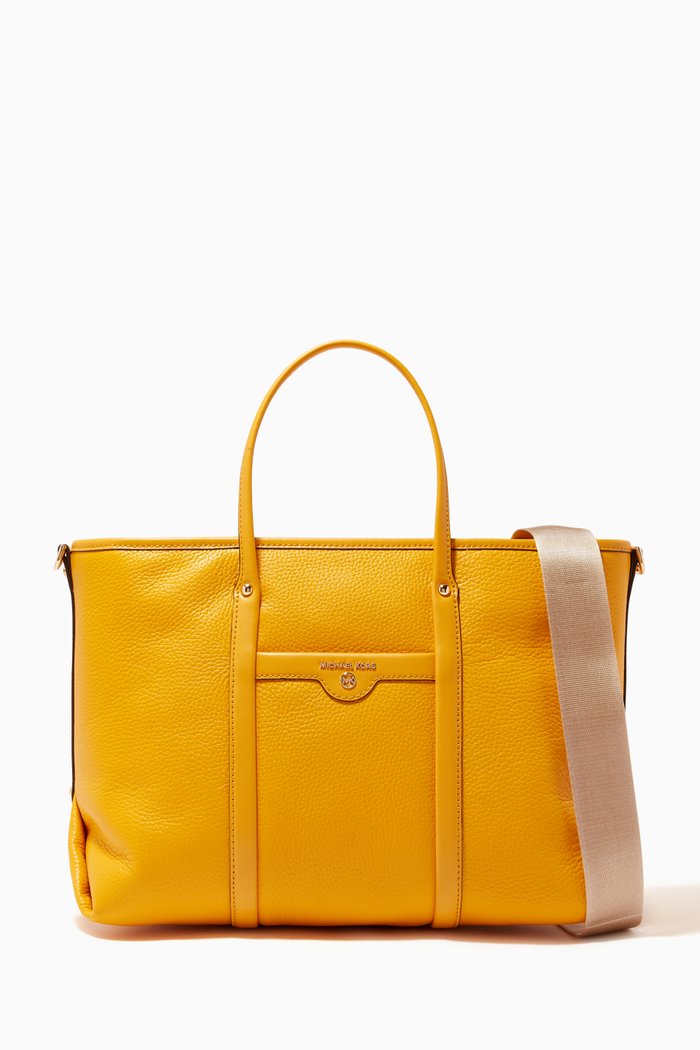 

Medium Beck Tote Bag in Pebbled Leather, Orange