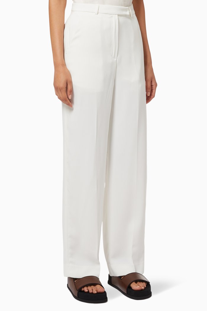 

Isla Tailored Pants in Fluid Suiting Fabric, White