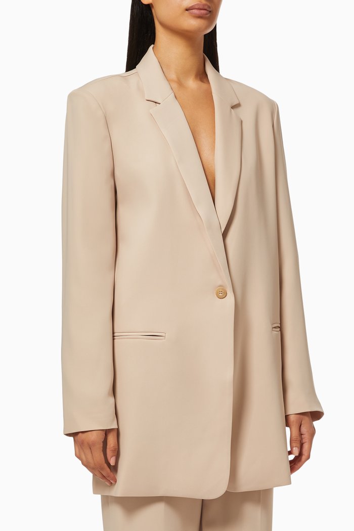 

Isla Single Button Blazer in Fluid Suiting Fabric, Neutral