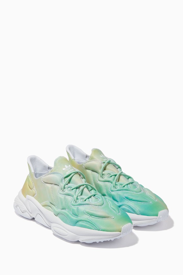 

Ozweego Tech Sneakers in Leather, Multicolour
