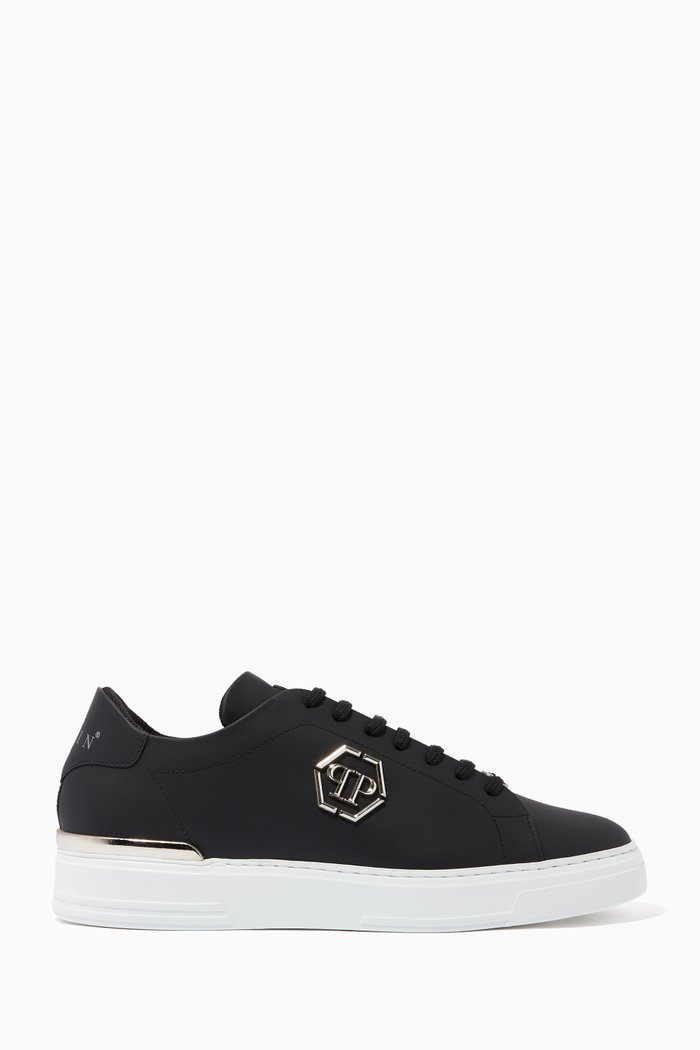 Lo-top Sneakers with PP Hexagon in Rubberised Leather, Black