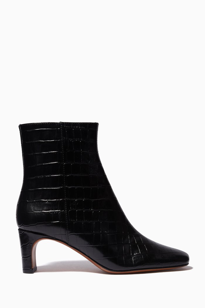 

Cognac Boots in Croc-effect Embossed Leather, Black