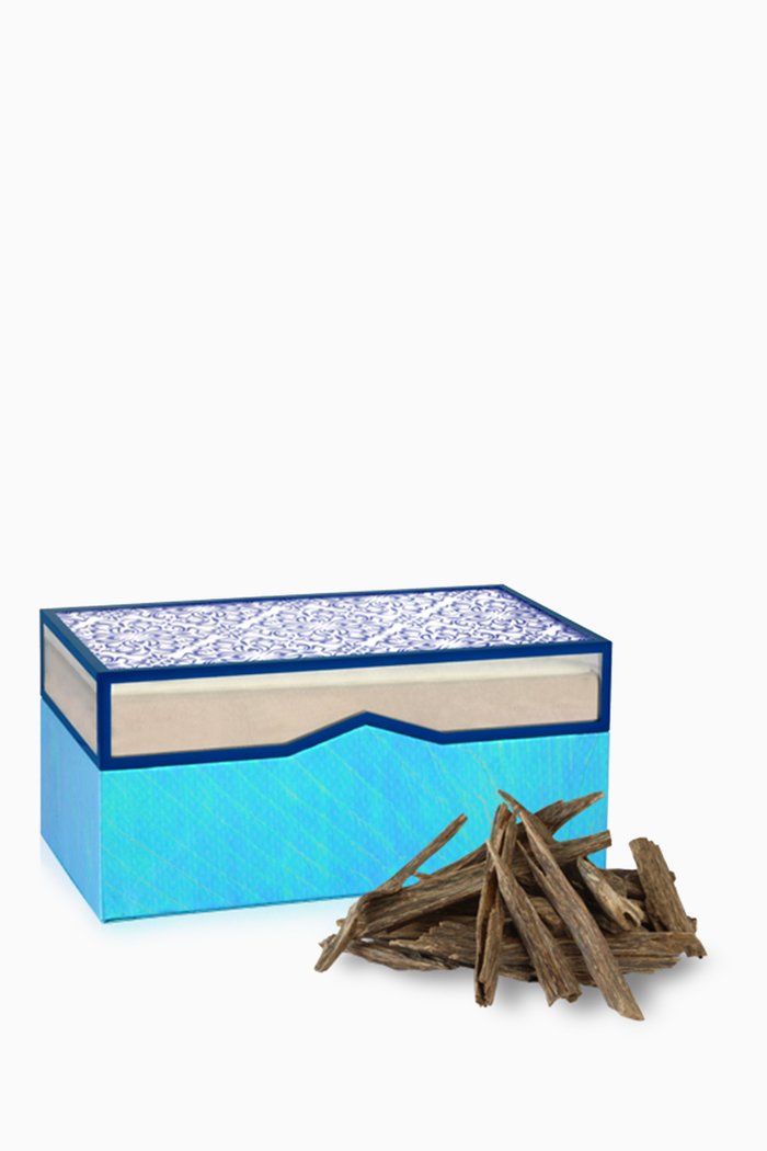 

Premium Raw Hindi Agarwood Gift Box, Multicolour