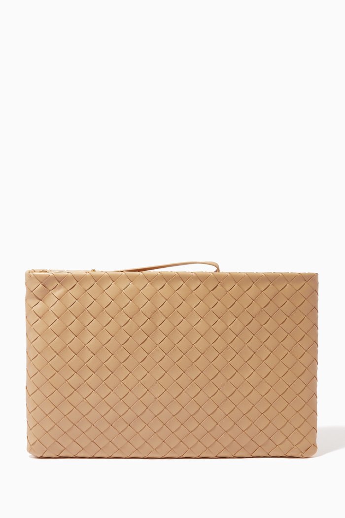 

Large Pouch in Intrecciato Nappa, Neutral