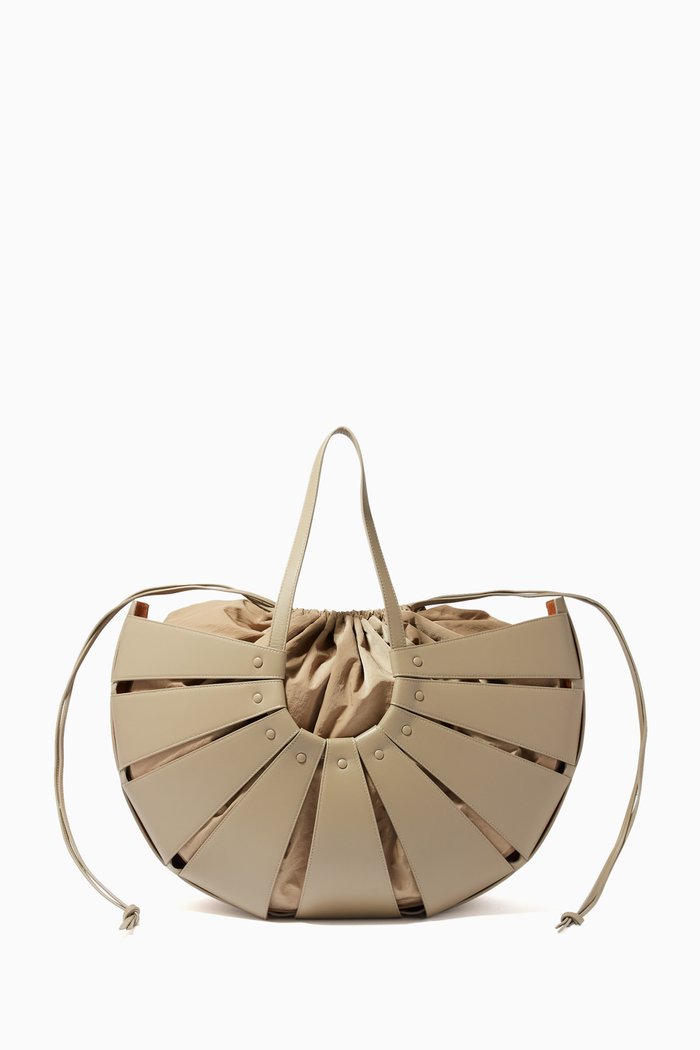 

The Shell Large Bag in French Calf, Grey