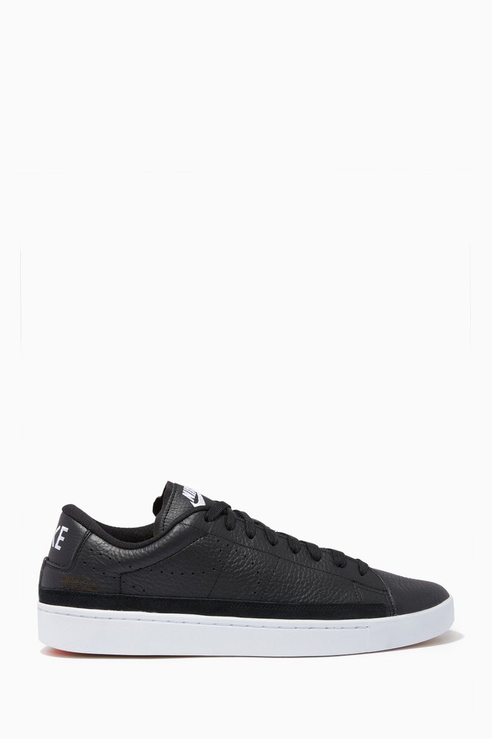 

Blazer Low X Sneakers in Tumbled Leather, Black