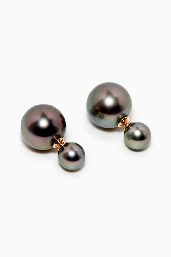 Akila Duo Pearl Earrings in 18kt Yellow Gold