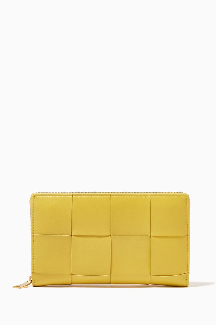 

Continental Wallet in Intrecciato Nappa, Yellow