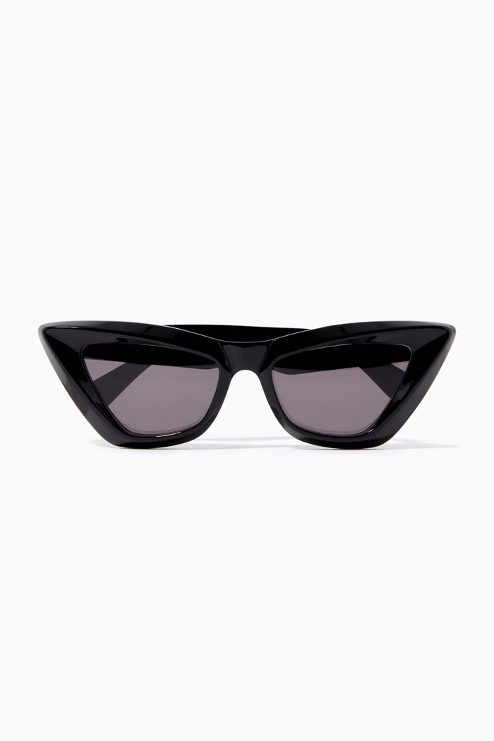 

Pointed Cat Eye Sunglasses, Black