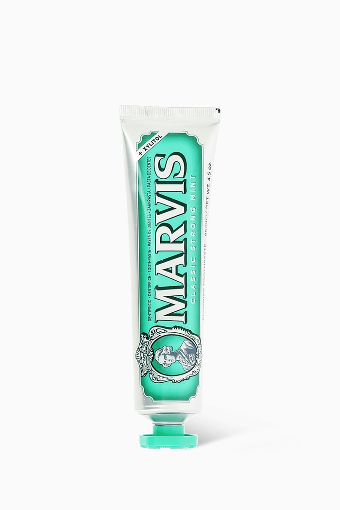 

Classic Strong Mint Toothpaste, 75ml, Multicolour