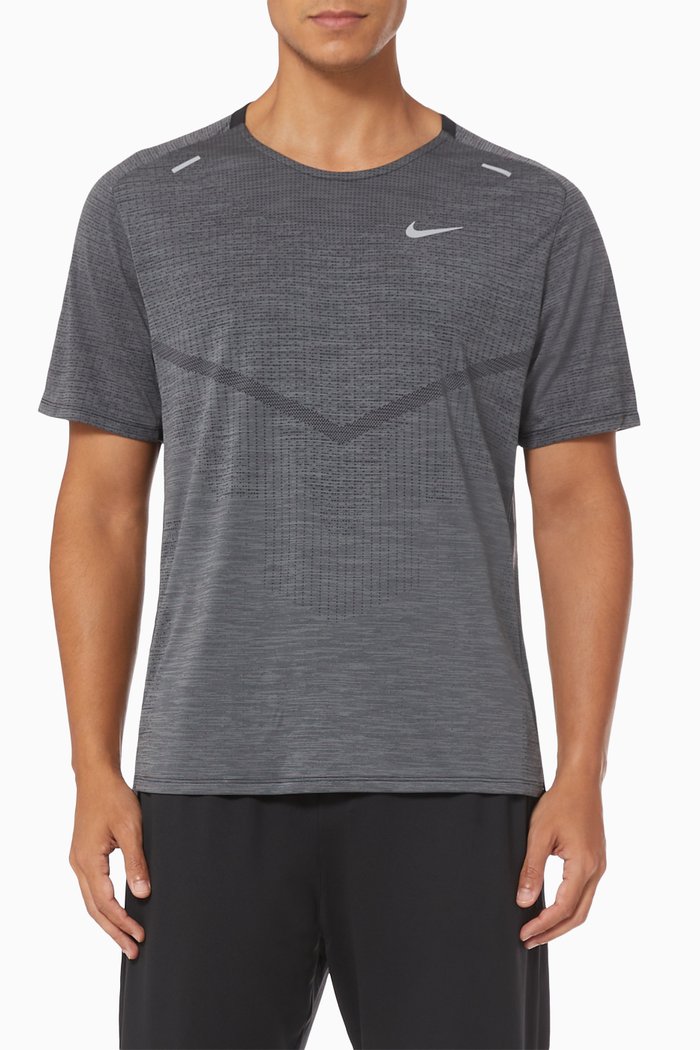 

Dri-FIT ADV Techknit Ultra Running T-shirt, Black