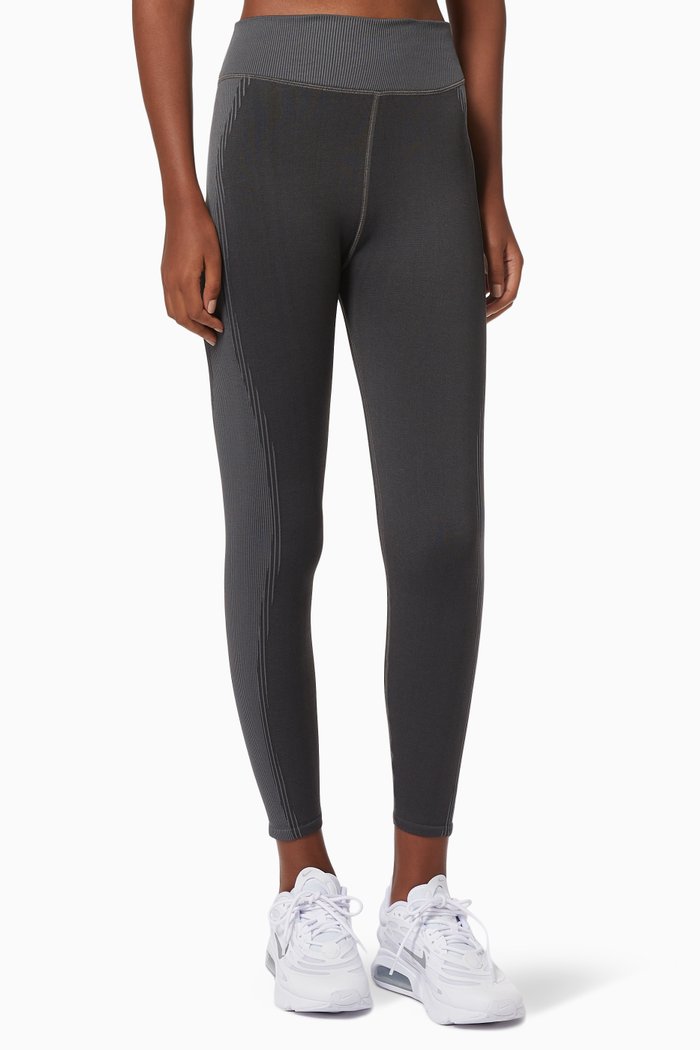 

Active Essential Contour Leggings, Grey