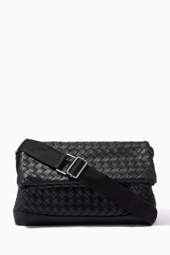 

Messenger Bag in Intrecciato Hydrology Calfskin, Black