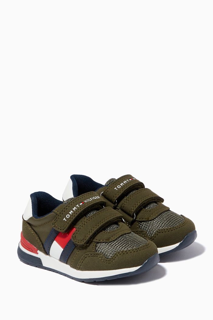 

Logo Flag Velcro Sneakers in Leather, Green