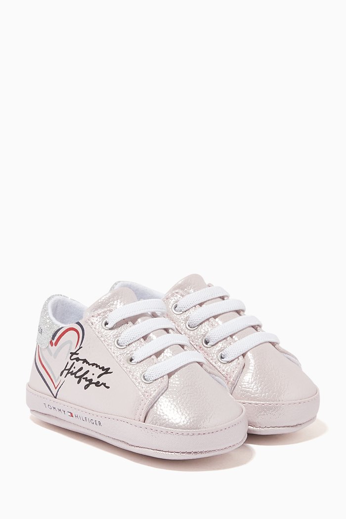 

Heart Logo Sneakers in Metallic Leather, Pink