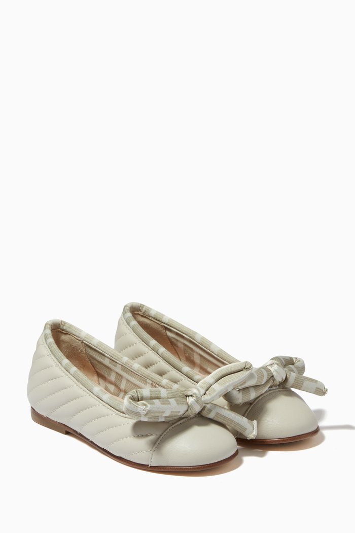 

FF Tonal Bow Ballerinas in Leather, Neutral