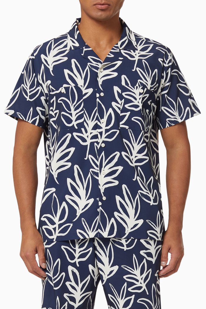 

Camp Stretch Leaves Shirt in Chambray, Blue
