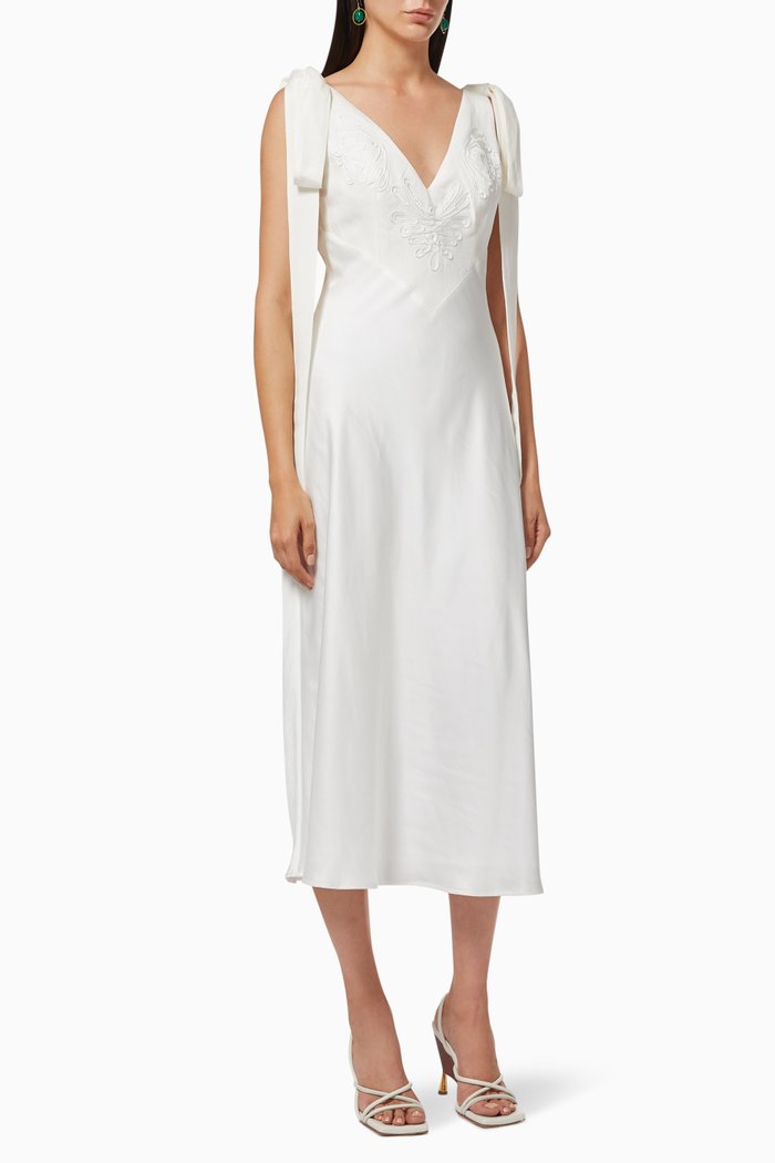 

Fundamental Dress in Linen, White