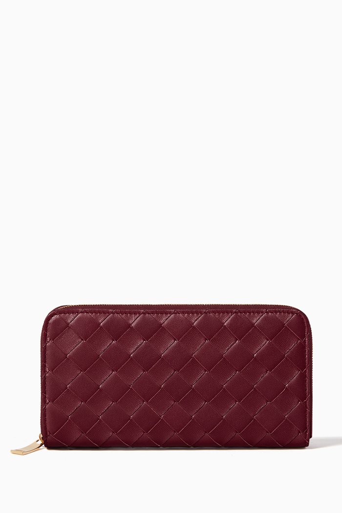 

Zip-around Wallet in Intrecciato Nappa, Burgundy