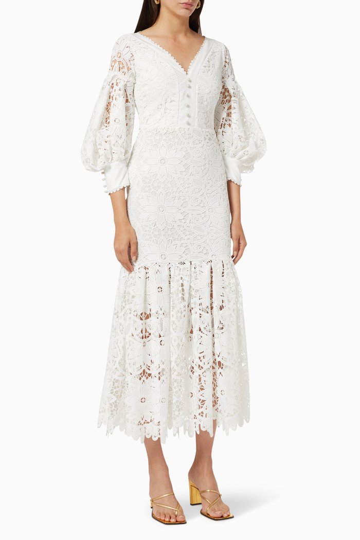

Gathered Dress in Lace, White