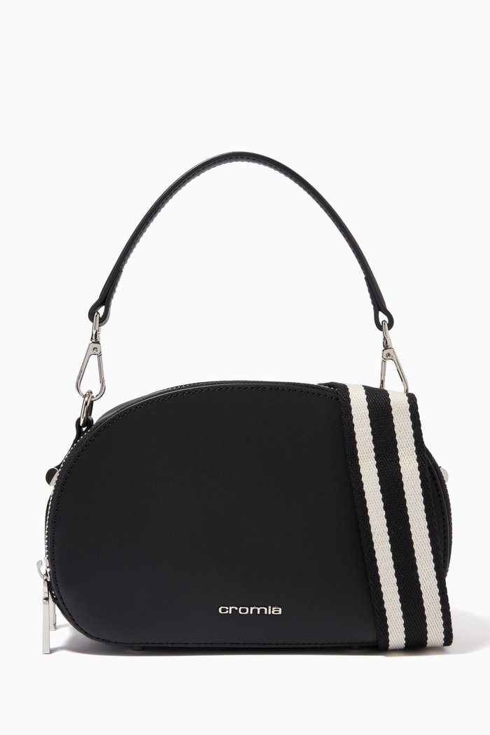 

Perla Oval Bag in Calfskin Leather, Black