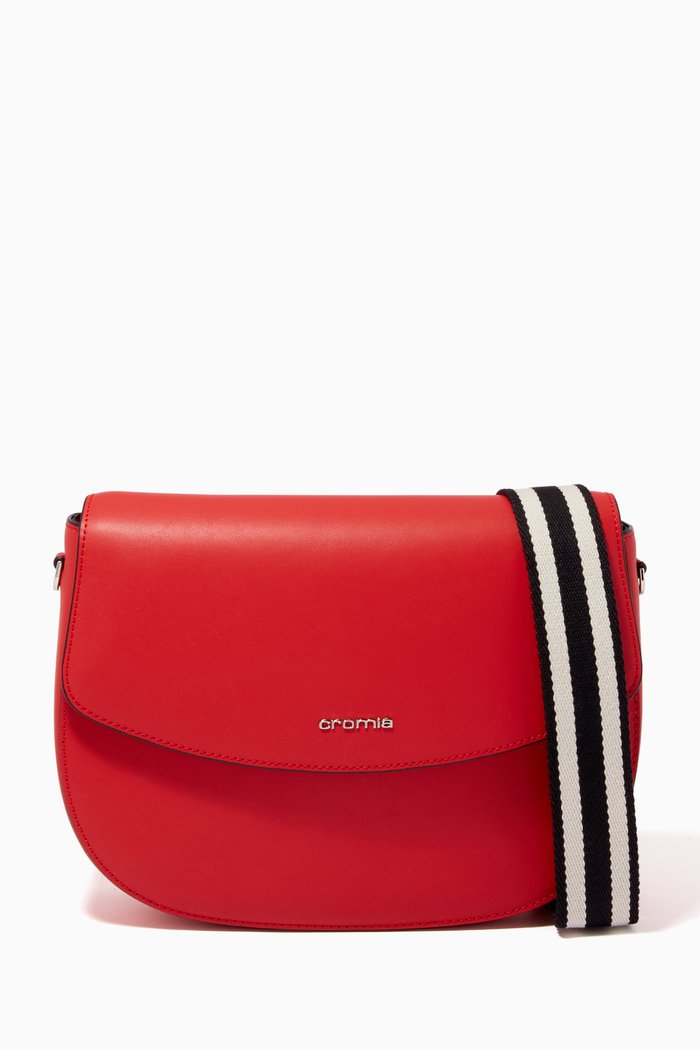 

Perla Flap Crossbody Bag in Calfskin Leather, Red
