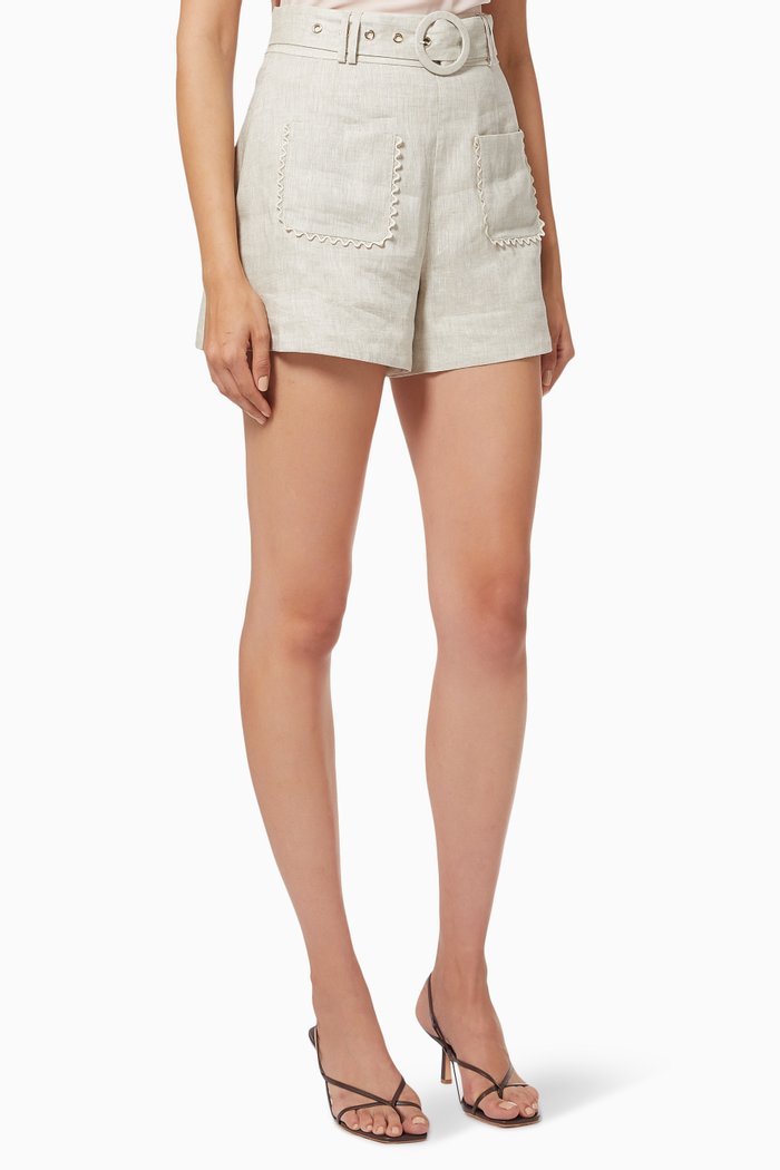 

Slide Shorts in Linen, Neutral