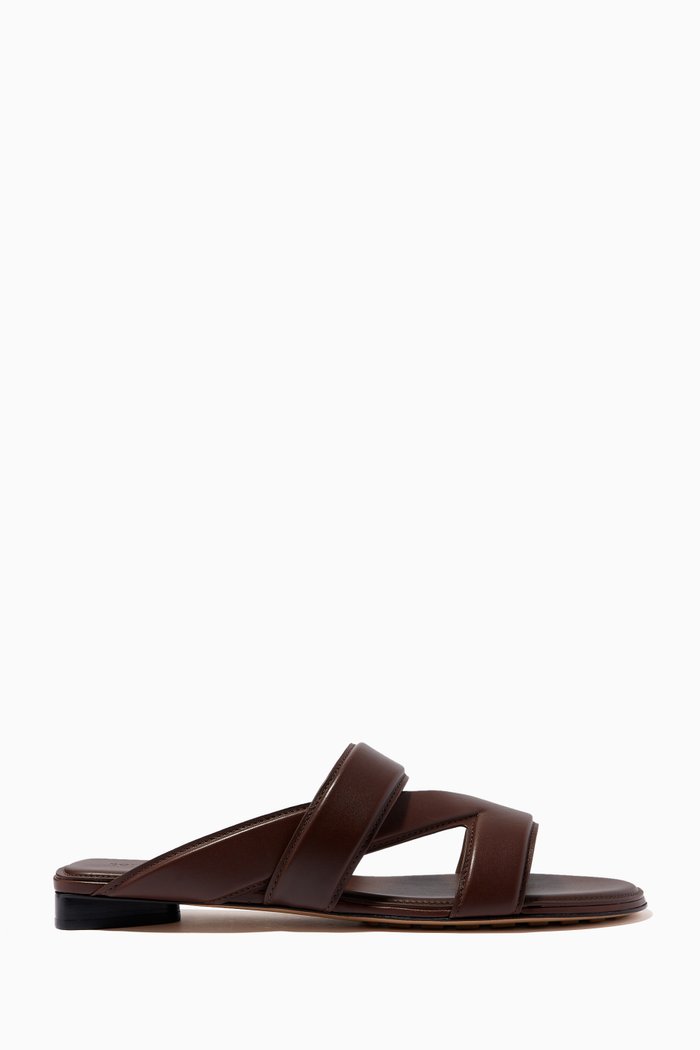 

The Band Flat Sandals in Calfskin, Brown