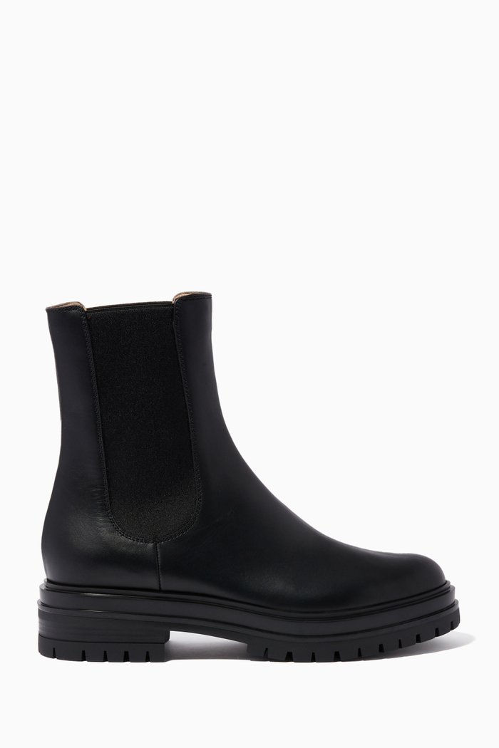 

Chester Ankle Boots in Calfskin, Black