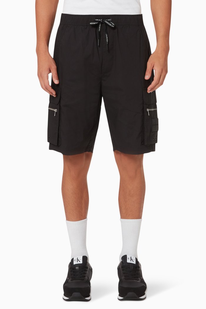 

Cargo Shorts in Stretch Poplin, Black
