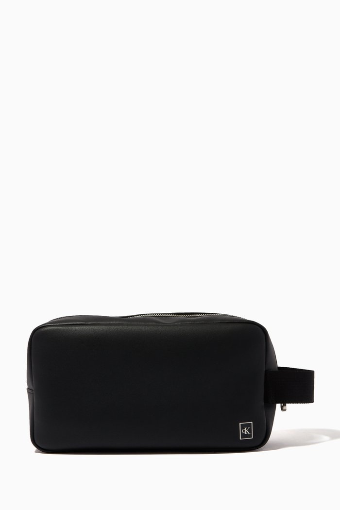 

CK Monogram Washbag in Faux Leather, Black
