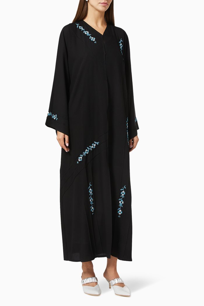 Floral Embroidered Abaya in Crepe, Black