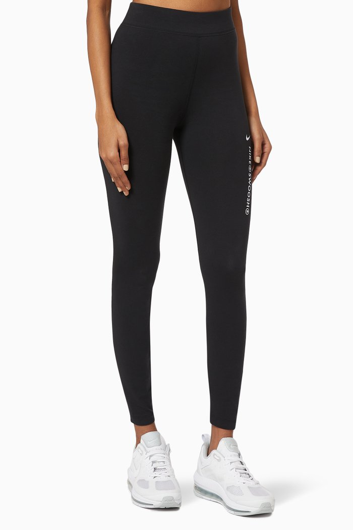 

Sportswear Swoosh High-rise Leggings, Black