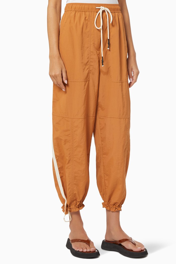 

Cecile Egg Pants in Recycled Nylon, Brown