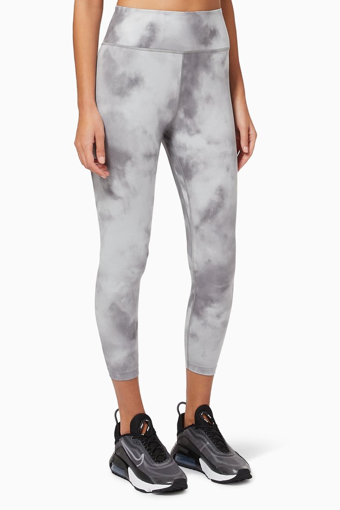 

Nike One Icon Clash Cropped Tights in Recycled Polyester, Grey